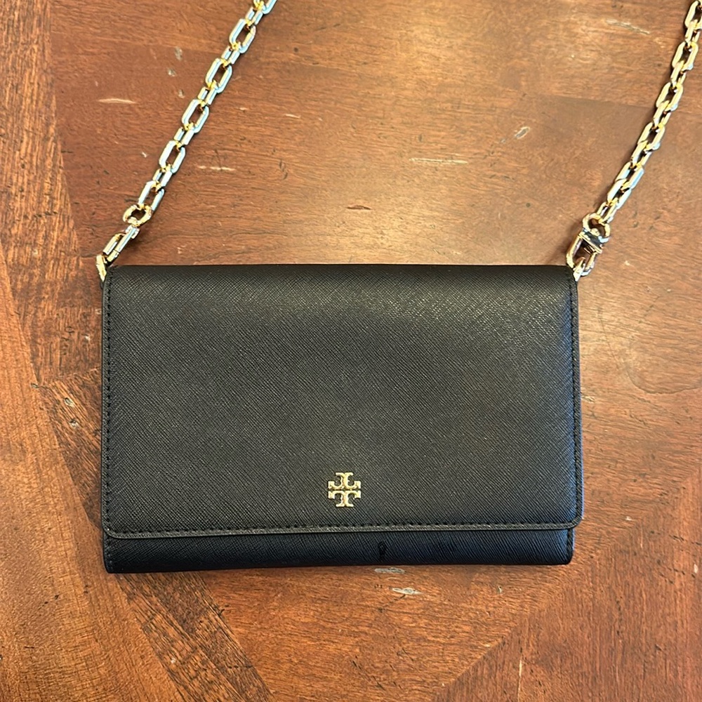 NWT Tory Burch Wallet on a Chain